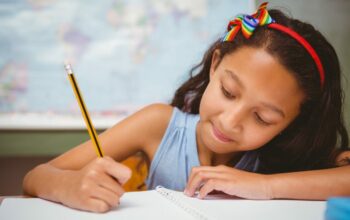 Lantant LKR - Kréol dann lékol - le créole à l'école à la Réunion